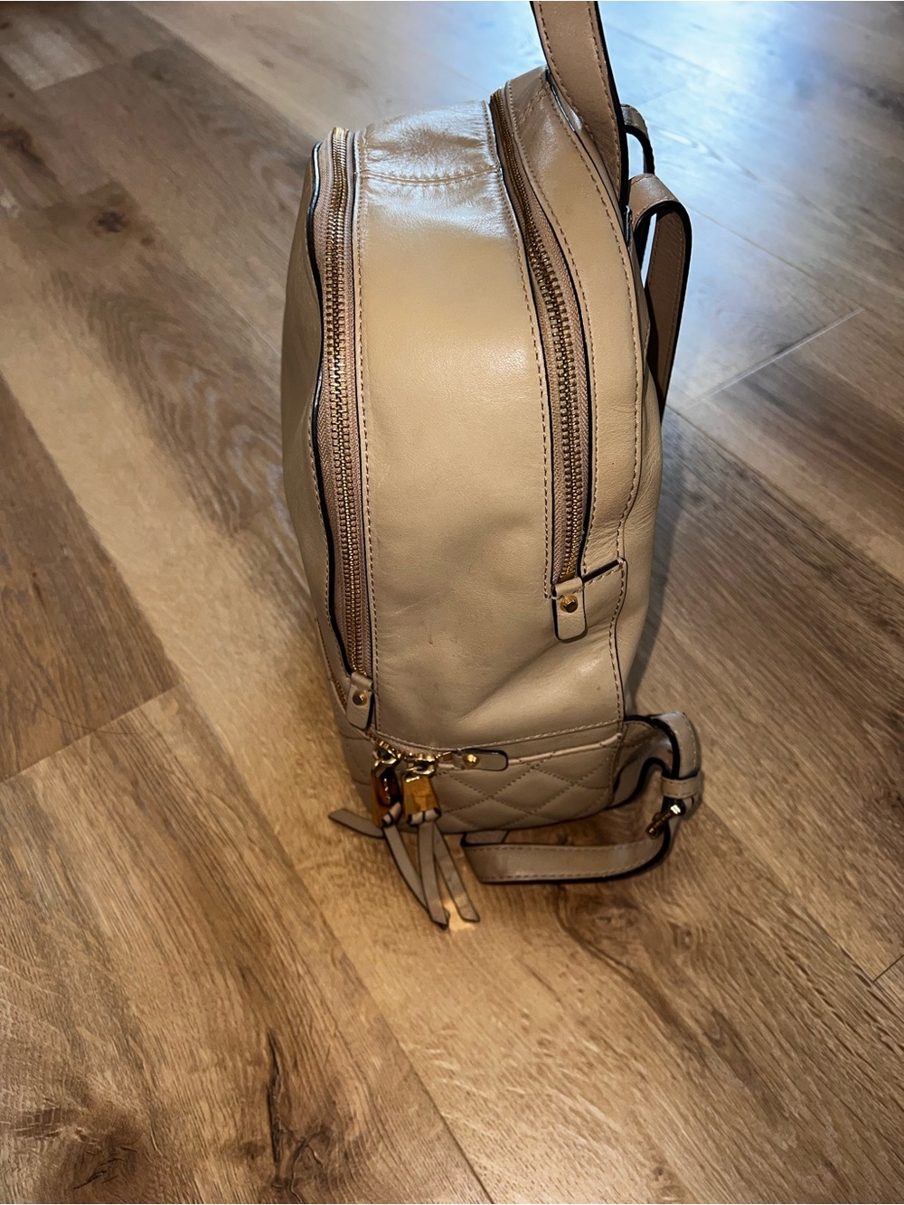 Michael Kors Rhea Backpack Beige Leather Gold Hardware Designer Bag - Picture 10 of 15